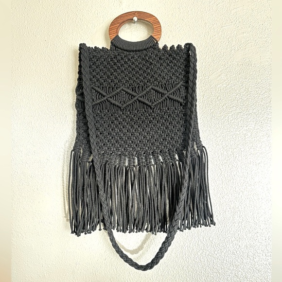 Crochet satchel - Picture 4 of 12